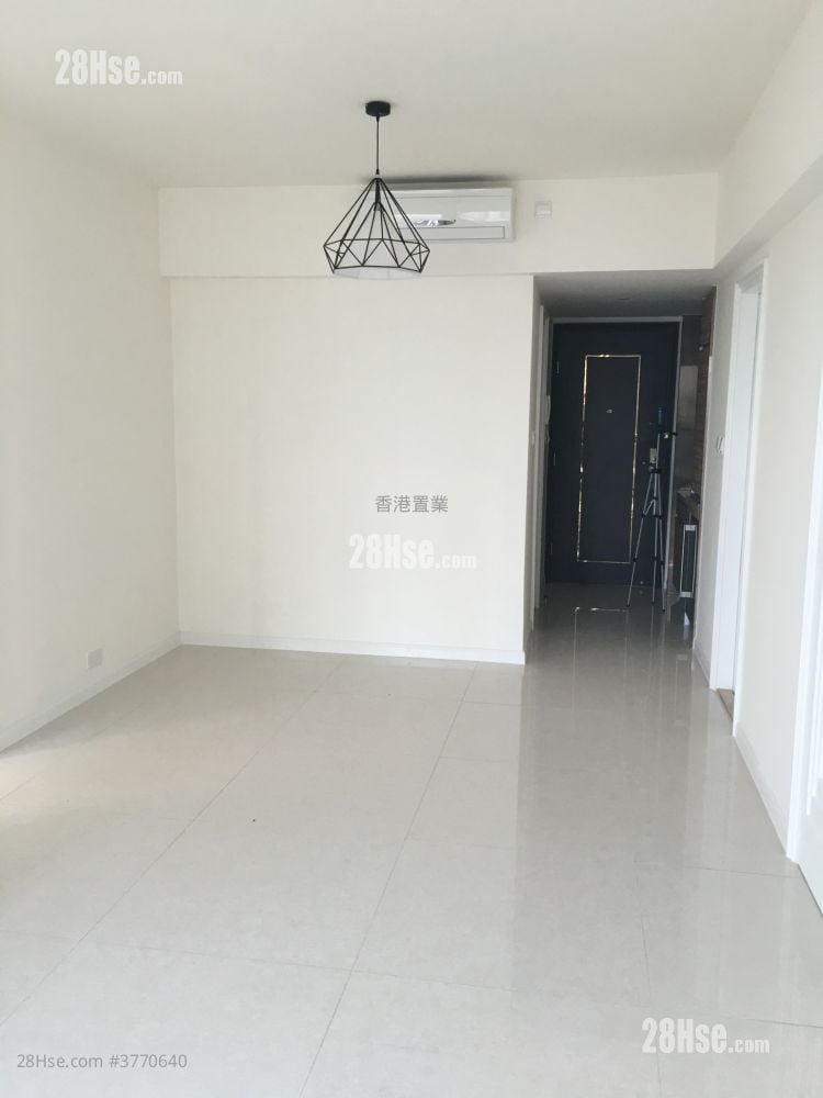 Hemera Sell 4 Bedrooms , 2 Bathrooms 928 ft²