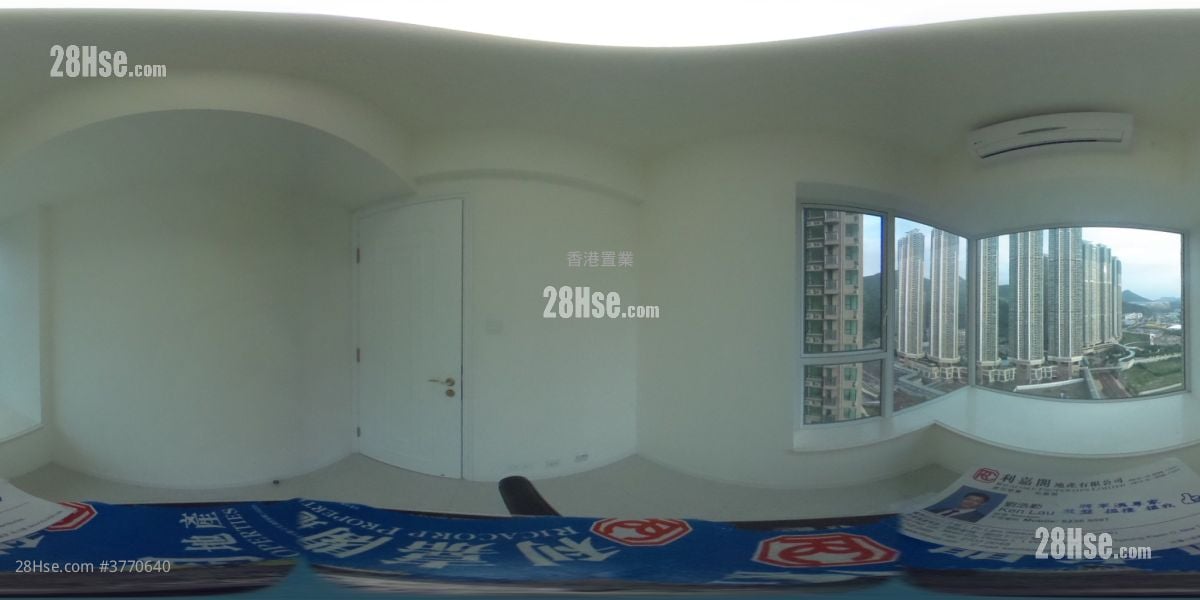 Hemera Sell 4 Bedrooms , 2 Bathrooms 928 ft²