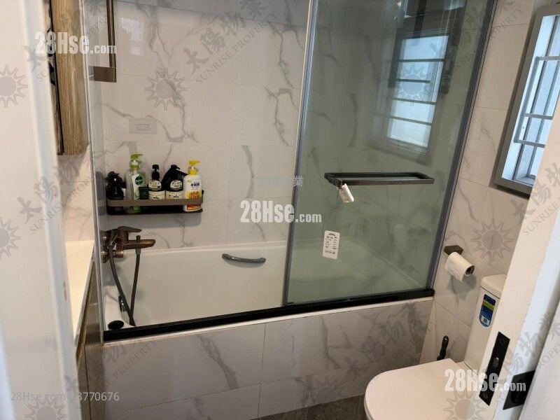 Whampoa Garden Sell 3 Bedrooms 853 ft²