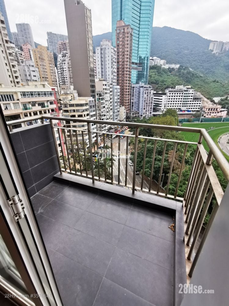 Arts Mansion Rental 3 Bedrooms , 3 Bathrooms 1,050 ft²