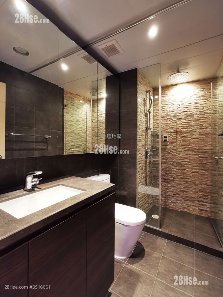 Arts Mansion Rental 3 Bedrooms , 3 Bathrooms 1,050 ft²