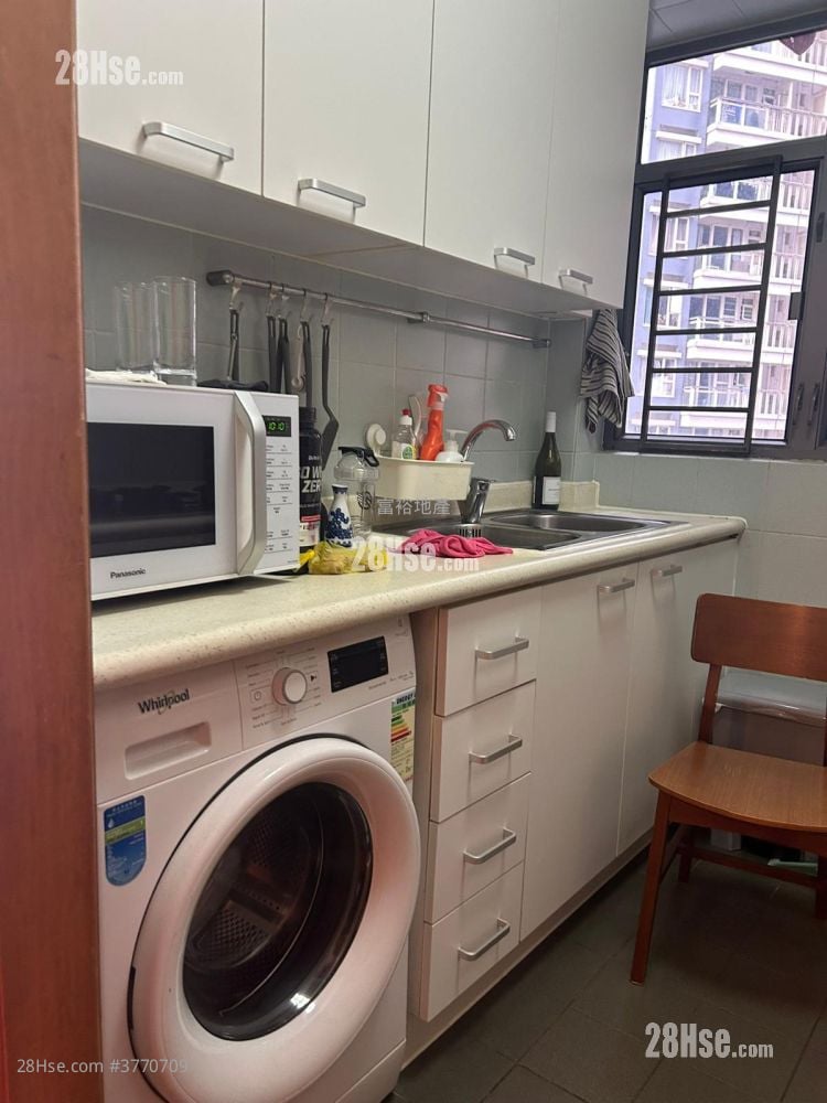 Hollywood Terrace Sell 2 Bedrooms 615 ft²