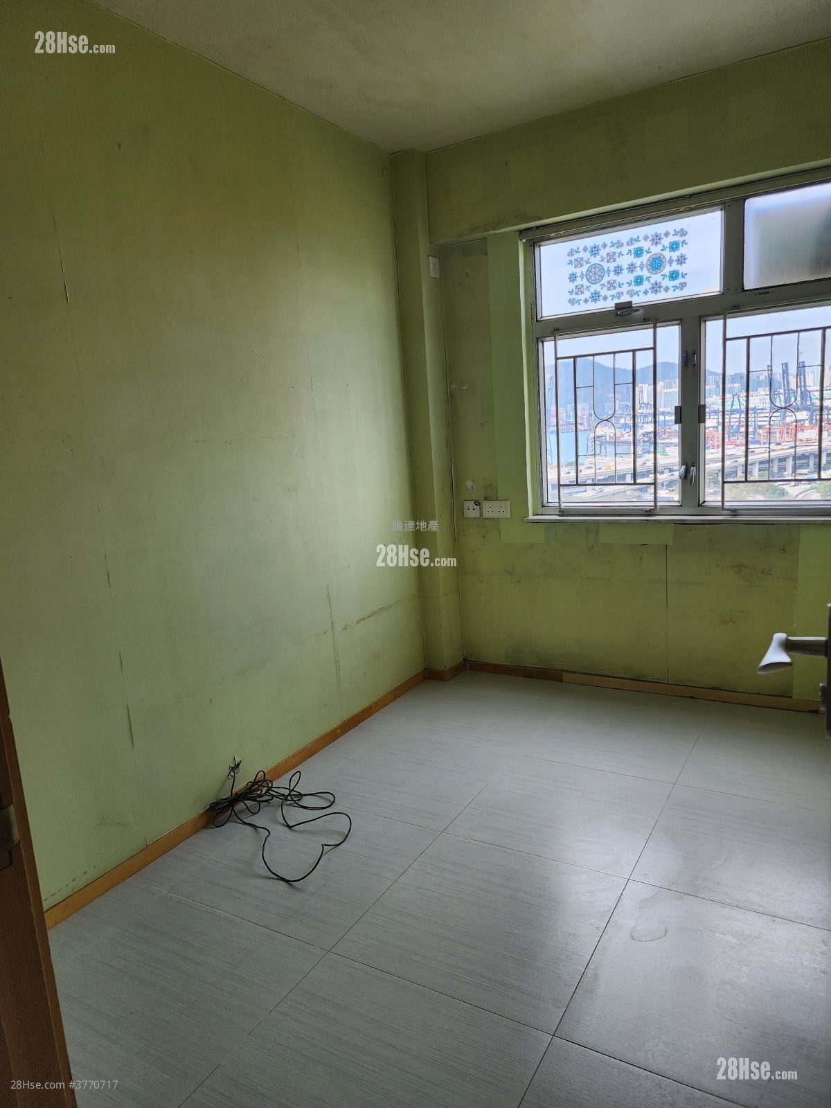 美孚新邨 售盘 826 平方尺