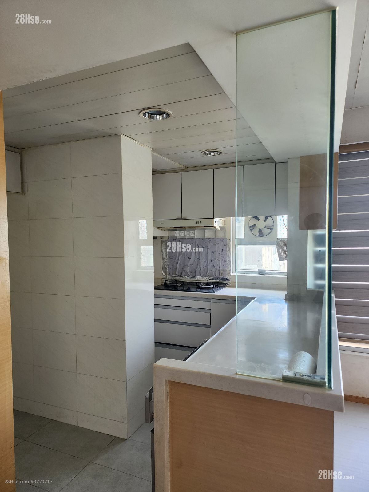 美孚新邨 售盘 826 平方尺