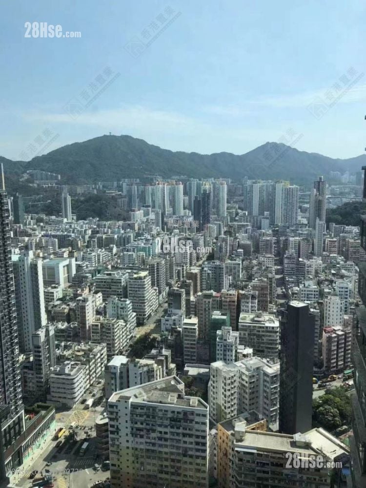 港湾豪庭 售盘 2 房 326 平方尺