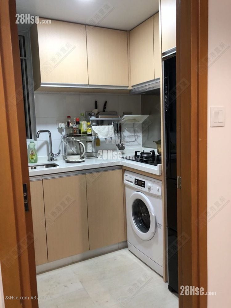 港湾豪庭 售盘 2 房 326 平方尺