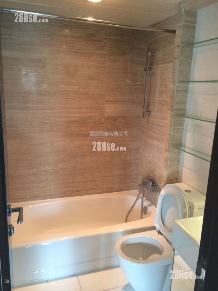 翔龙湾 售盘 3 房 , 1 浴室 546 平方尺