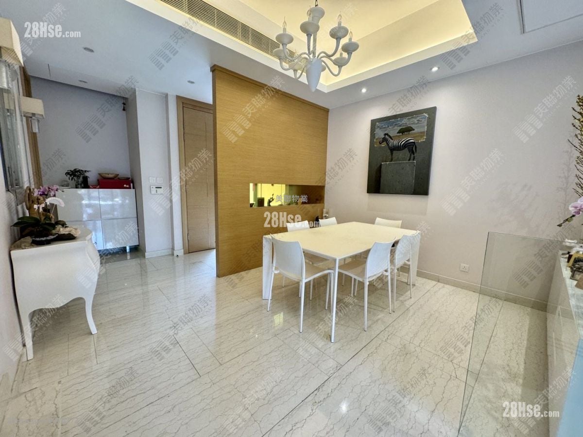 天峦 售盘 3 房 , 5+ 浴室 1,798 平方尺