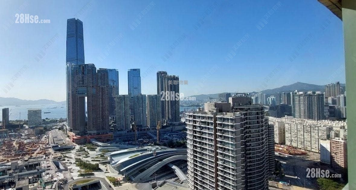 港景峰 售盘 2 房 526 平方尺