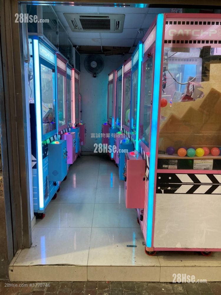 Chinese Mansion Rental Studio 85 ft²