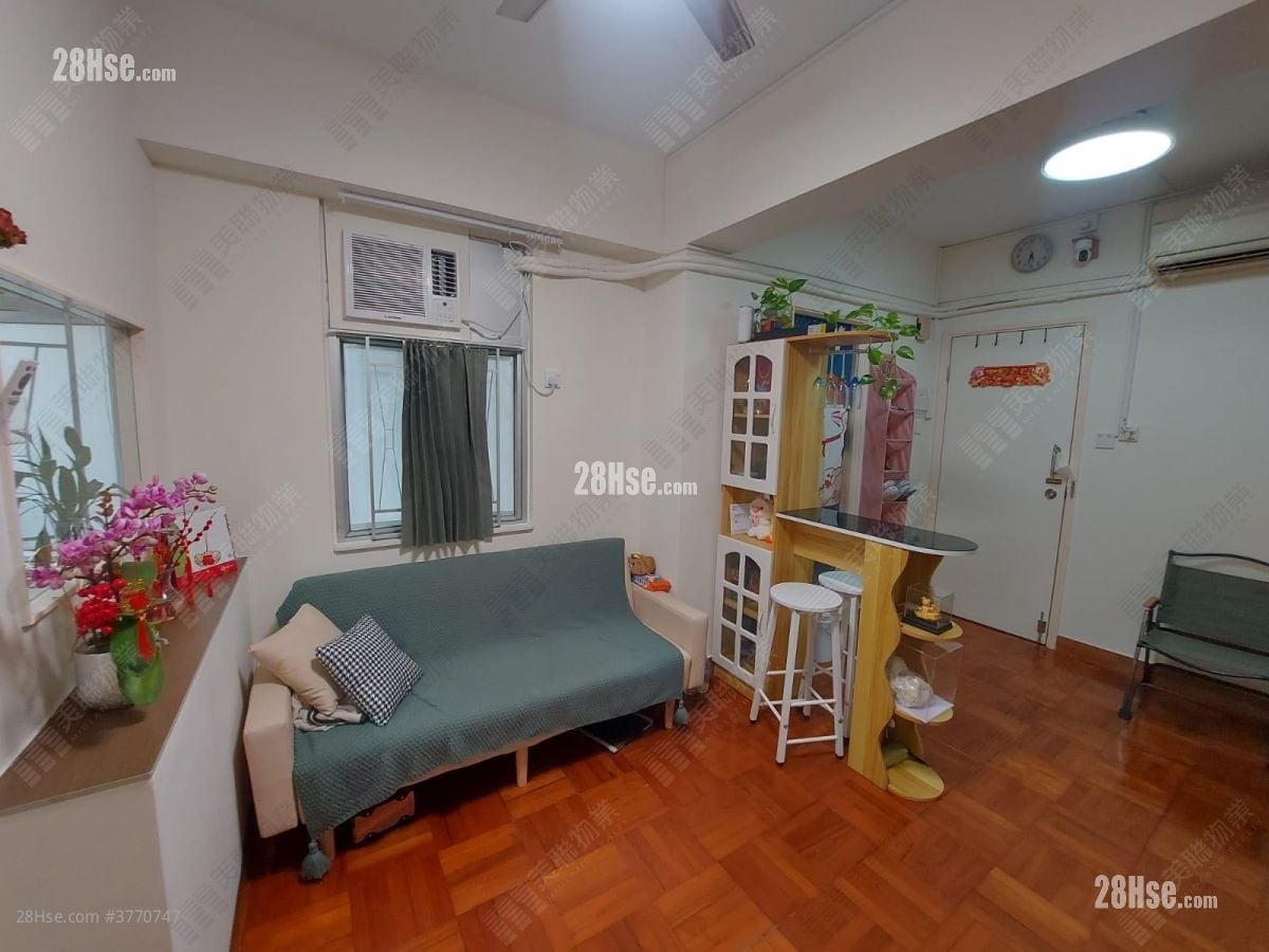 旺角城大厦 售盘 394 平方尺