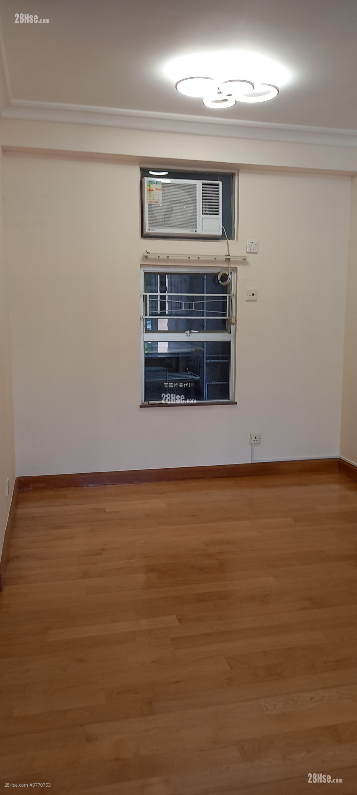 Serenity Park Sell 2 Bedrooms , 1 Bathroom 451 ft²