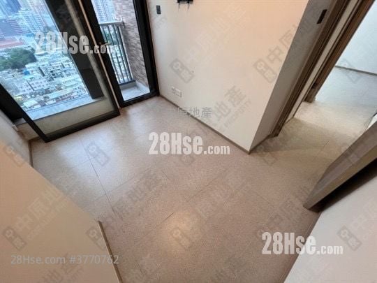 Atrium House Sell 2 Bedrooms 434 ft²