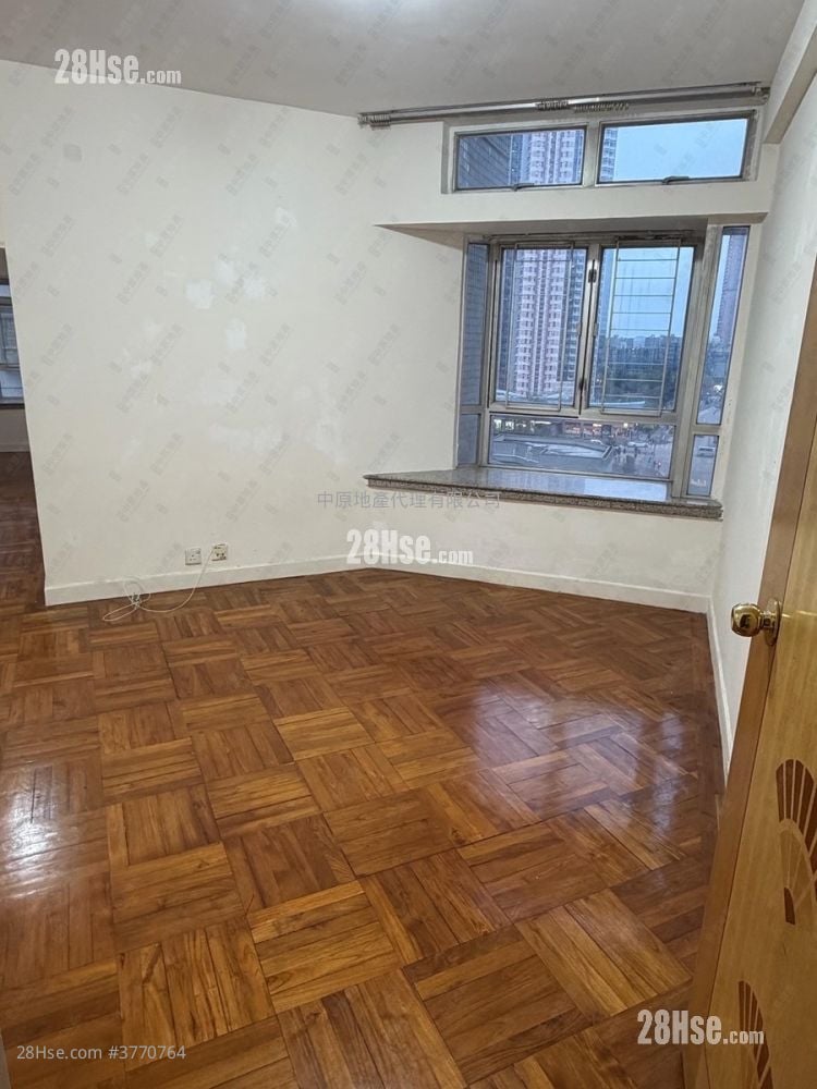 嘉湖山庄 售盘 3 房 547 平方尺