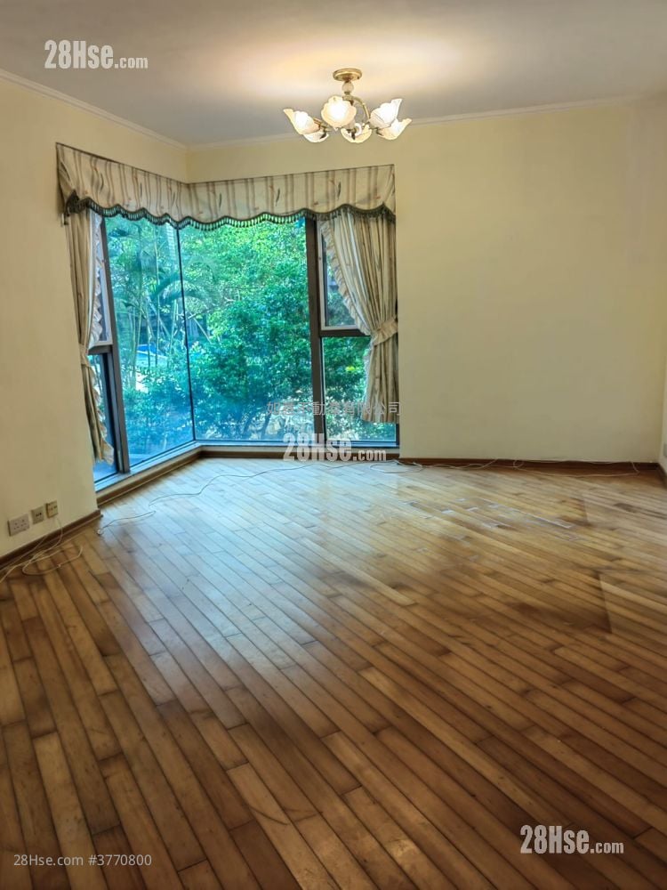 海逸豪园 租盘 2 房 , 1 浴室 555 平方尺