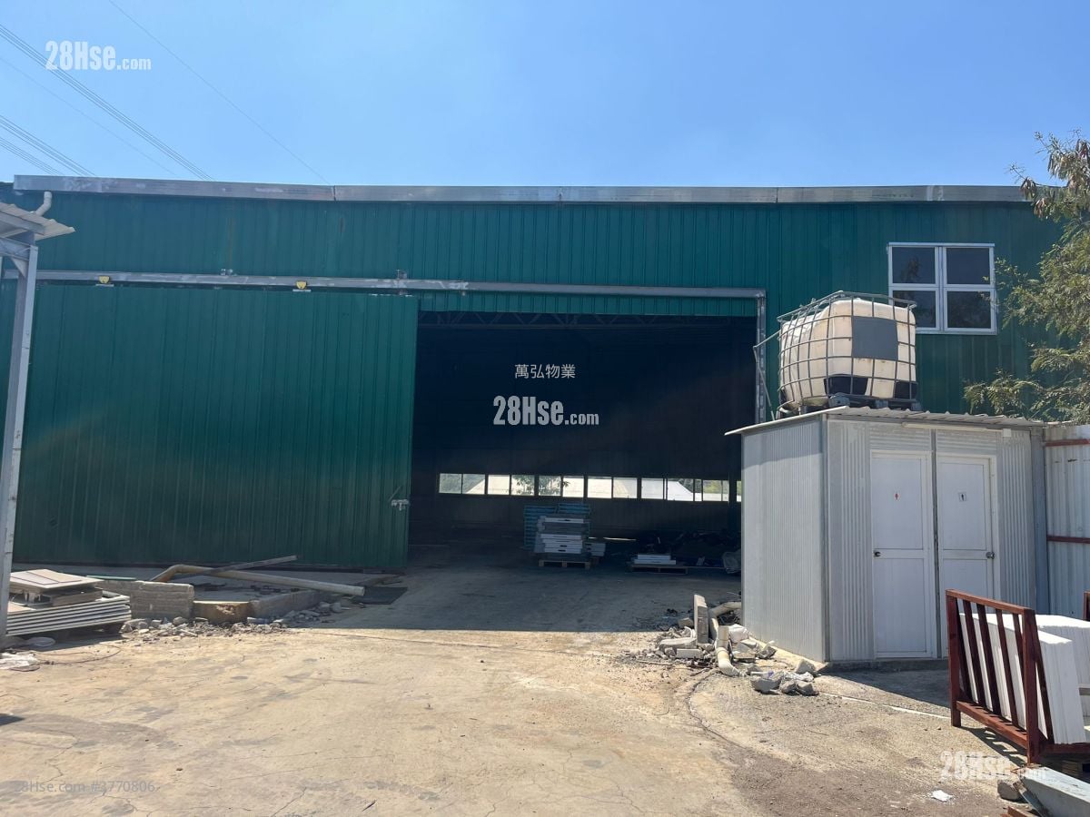 Land Rental 15,000 ft²