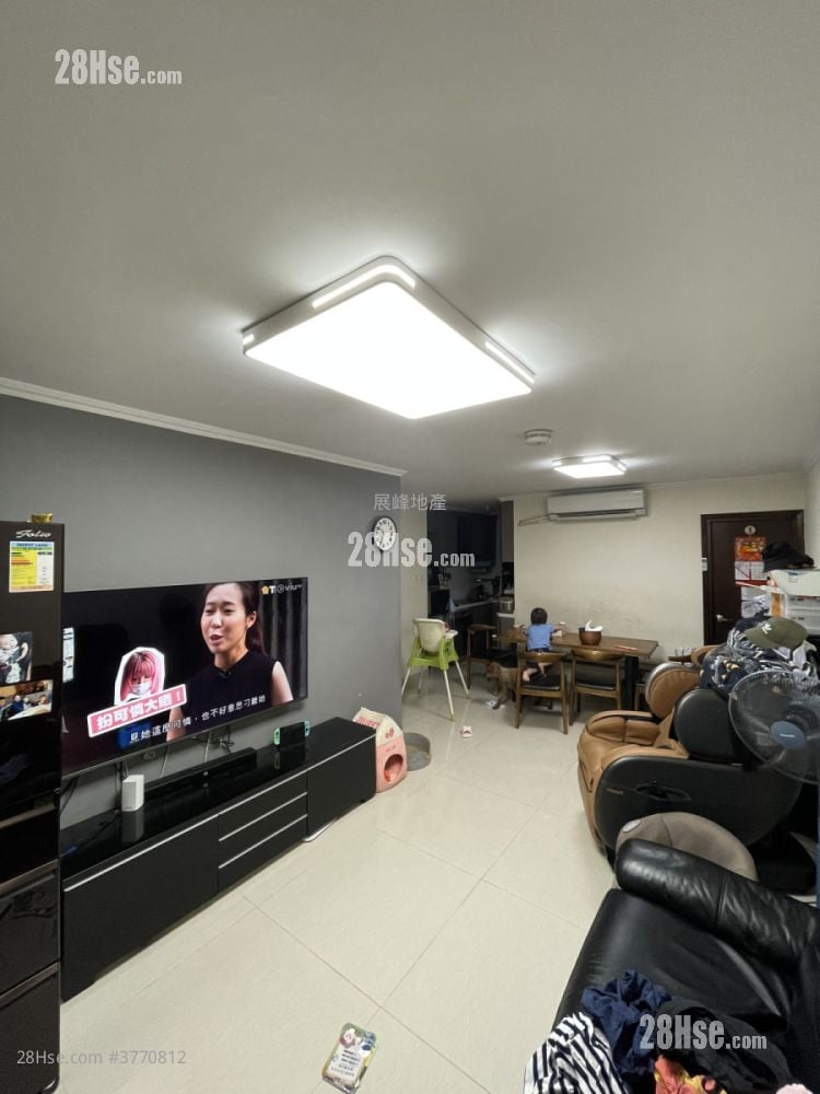 Village Sell 3 Bedrooms , 2 Bathrooms 700 ft²