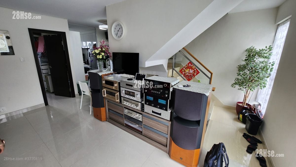 村屋 售盘 700 平方尺