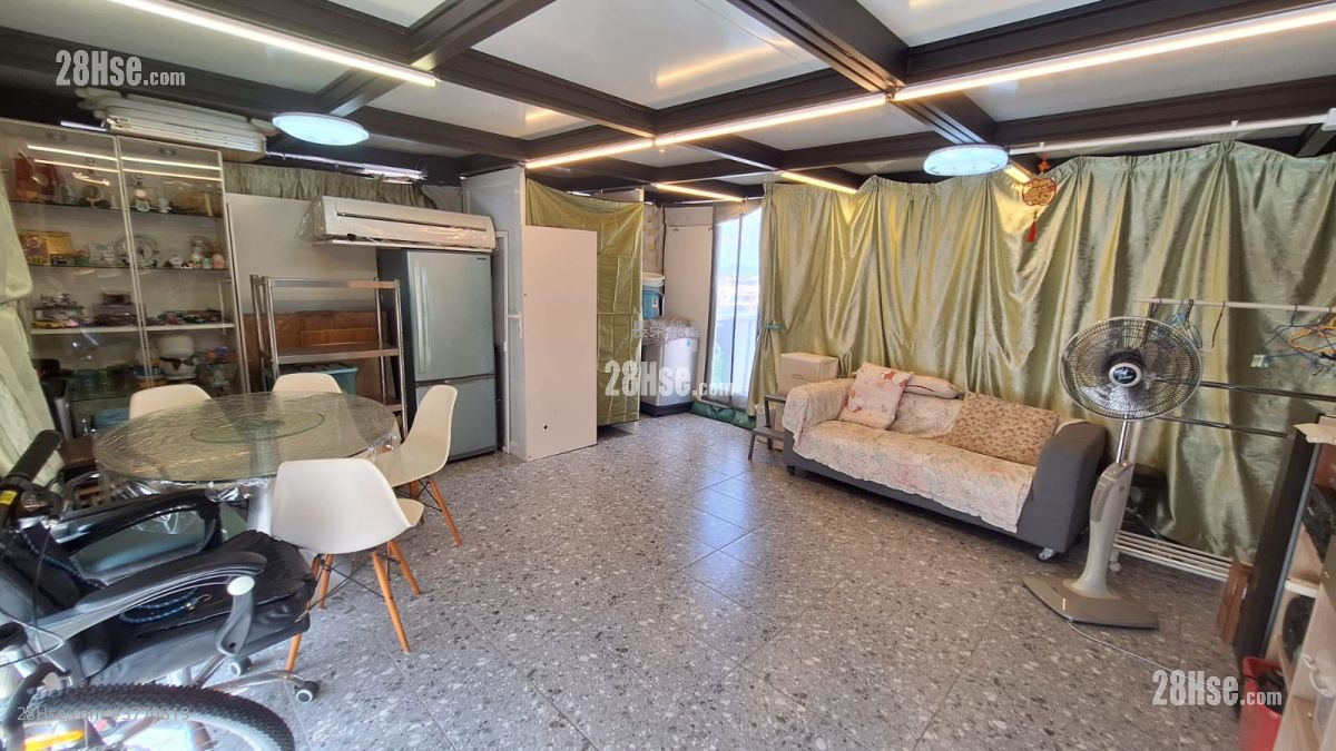 村屋 售盘 700 平方尺