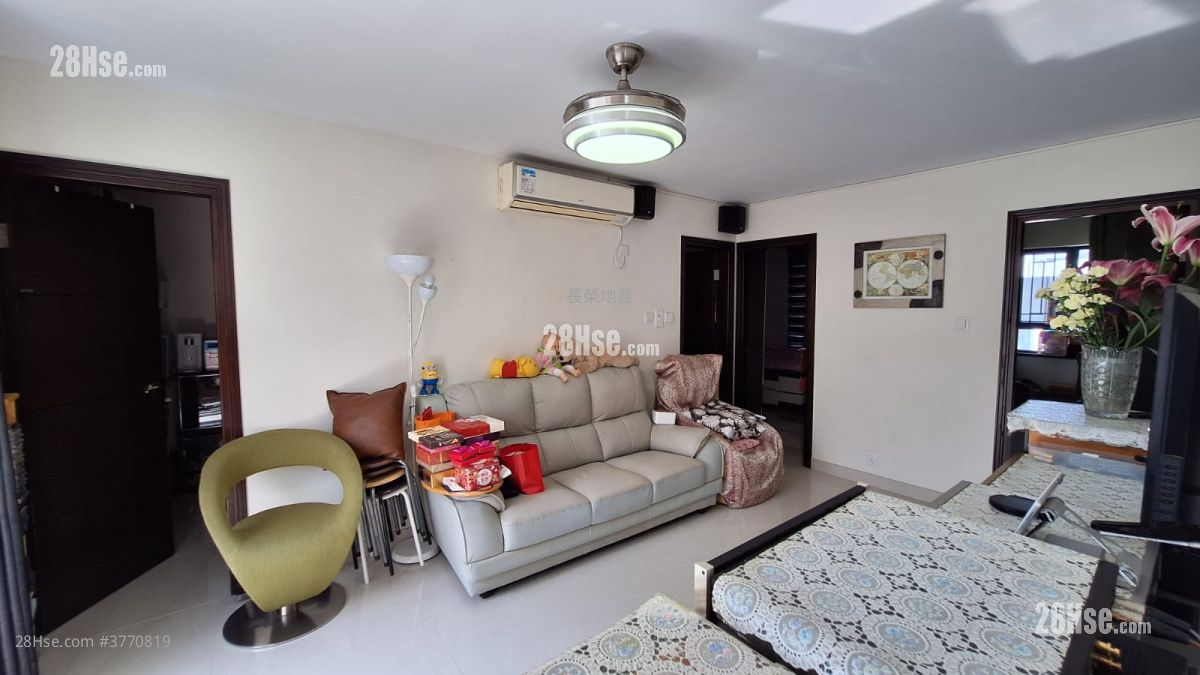 村屋 售盘 700 平方尺