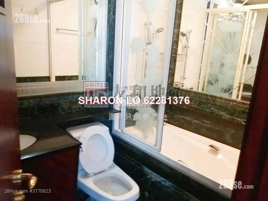 One Beacon Hill Sell 1,047 ft²