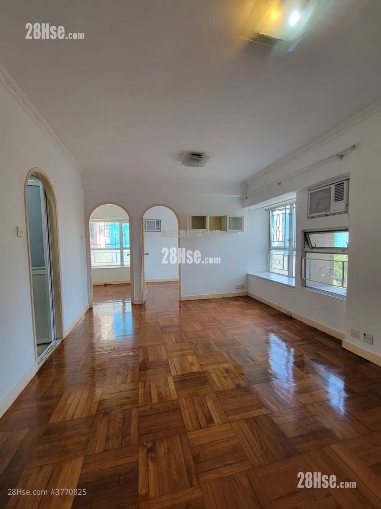 单幢楼房 售盘 2 房 , 1 浴室 410 平方尺