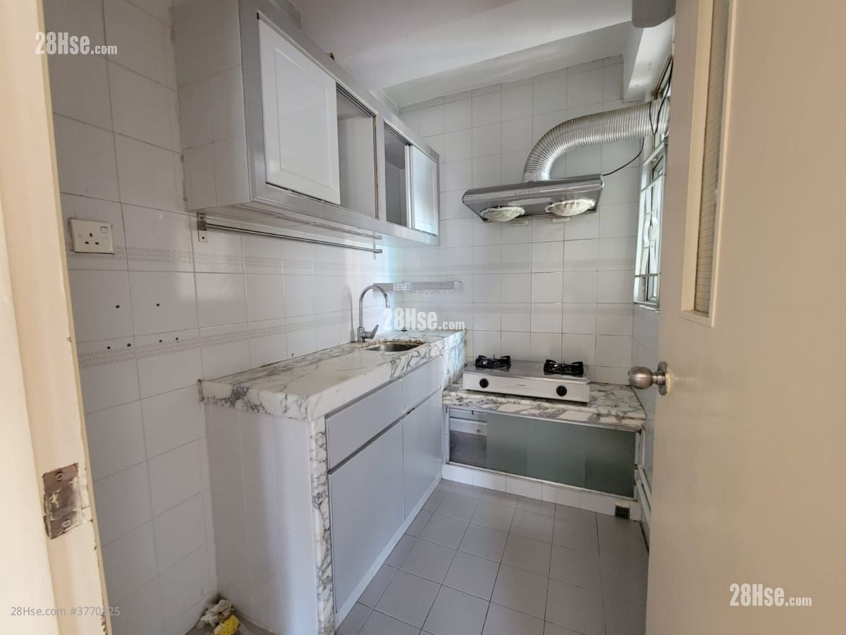 单幢楼房 售盘 2 房 , 1 浴室 410 平方尺