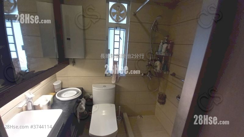 Kornhill Garden Sell 3 Bedrooms , 1 Bathroom 592 ft²