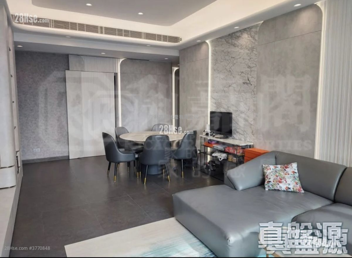 傲玟 售盘 3 房 1,403 平方尺