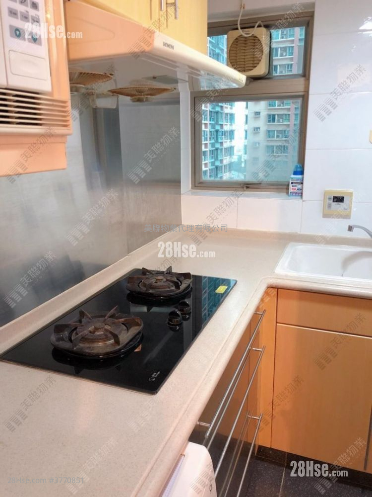 Park Central Sell 2 Bedrooms 406 ft²