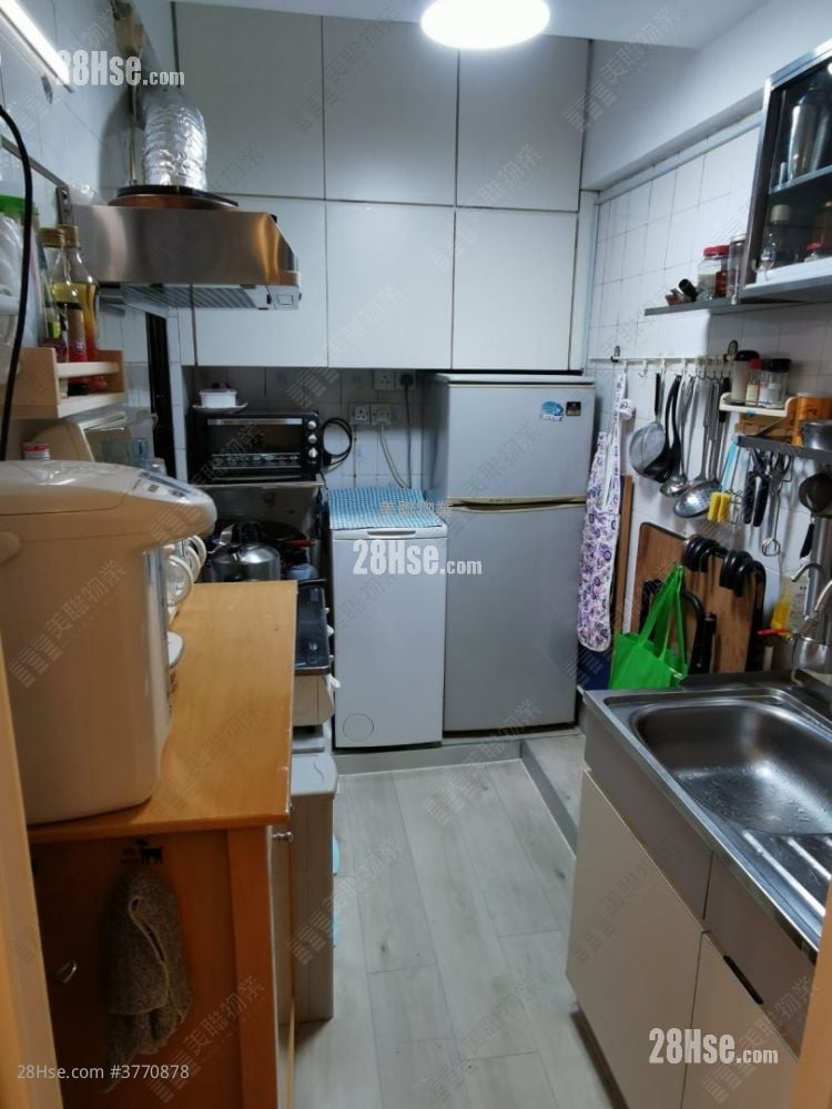 Belair Gardens Sell 2 Bedrooms , 1 Bathroom 465 ft²