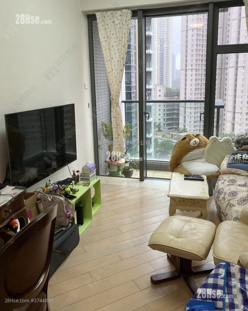 天晋 售盘 4 房 , 3 浴室 827 平方尺