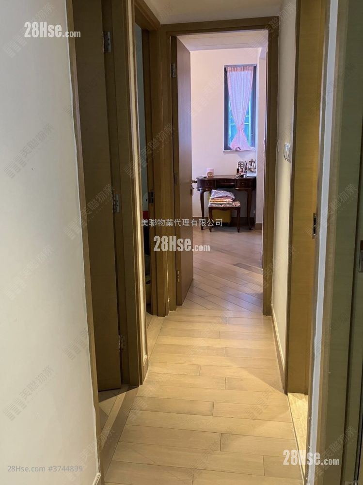 天晋 售盘 4 房 , 3 浴室 827 平方尺