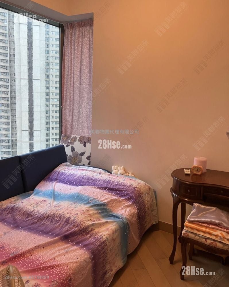 天晋 售盘 4 房 , 3 浴室 827 平方尺