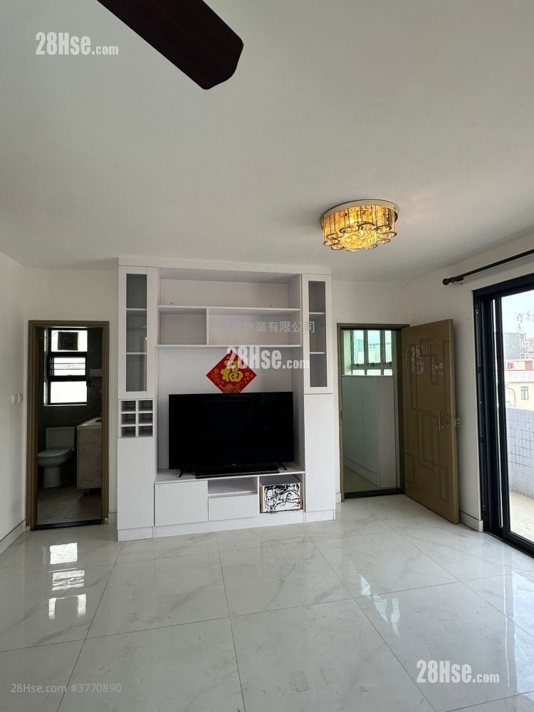 Village Sell 2 Bedrooms , 1 Bathroom 700 ft²