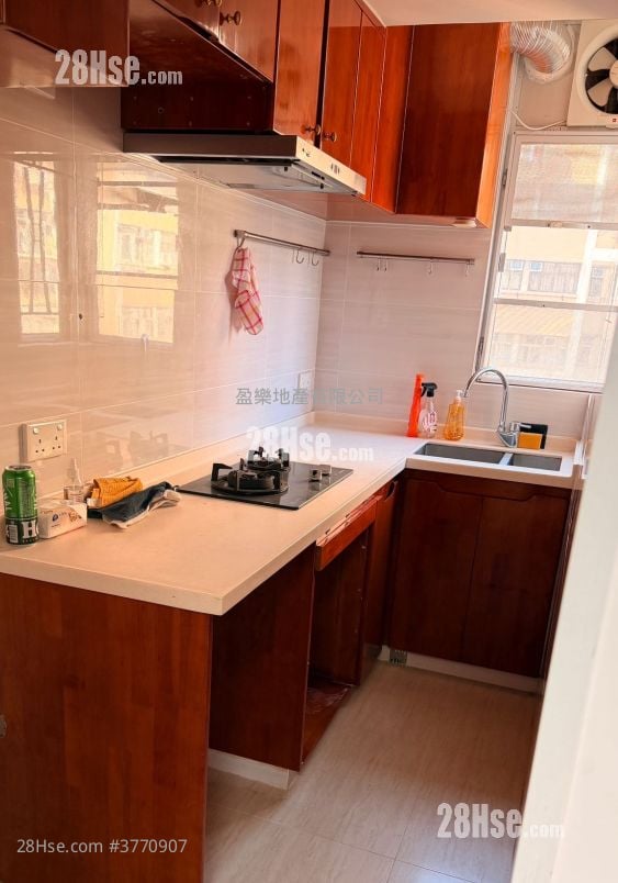 Dragonfair Garden Sell 3 Bedrooms , 1 Bathroom 475 ft²