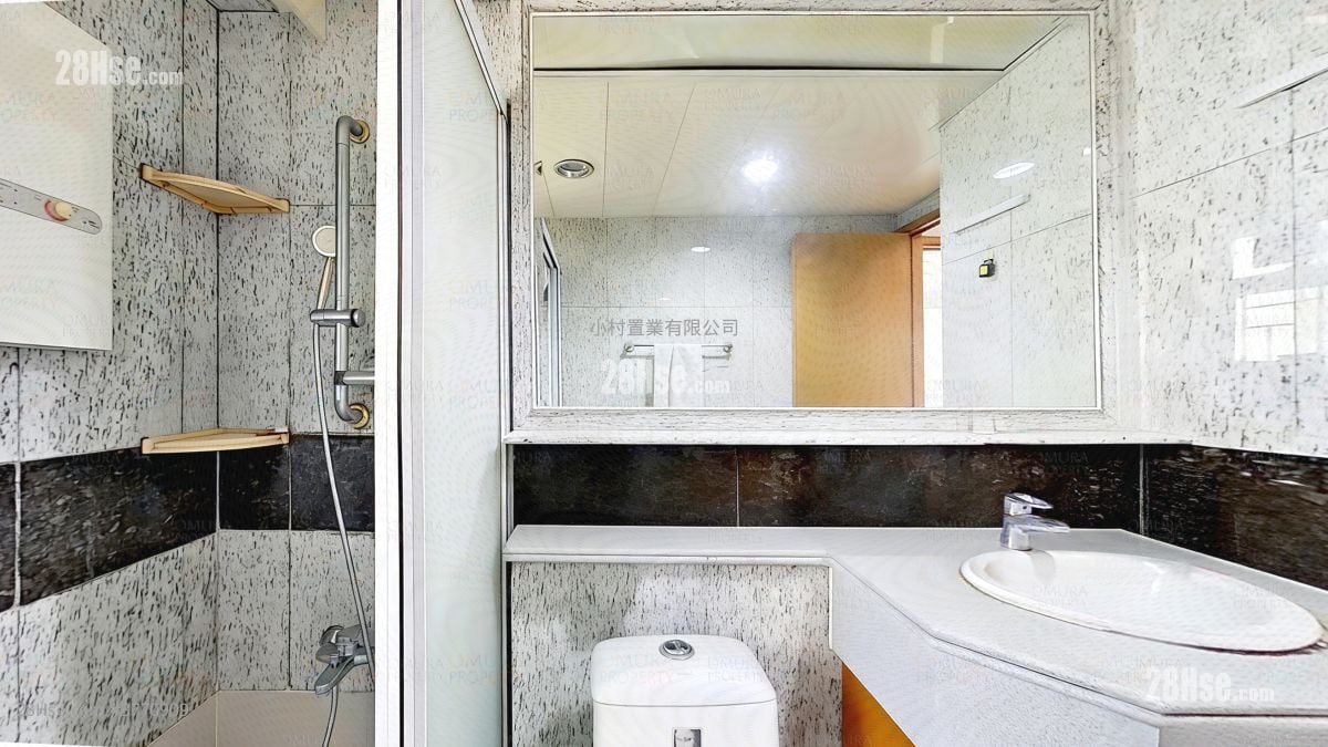 bathroom: Verdant Villa Sell 3 Bedrooms , 2 Bathrooms 1,161 ft²