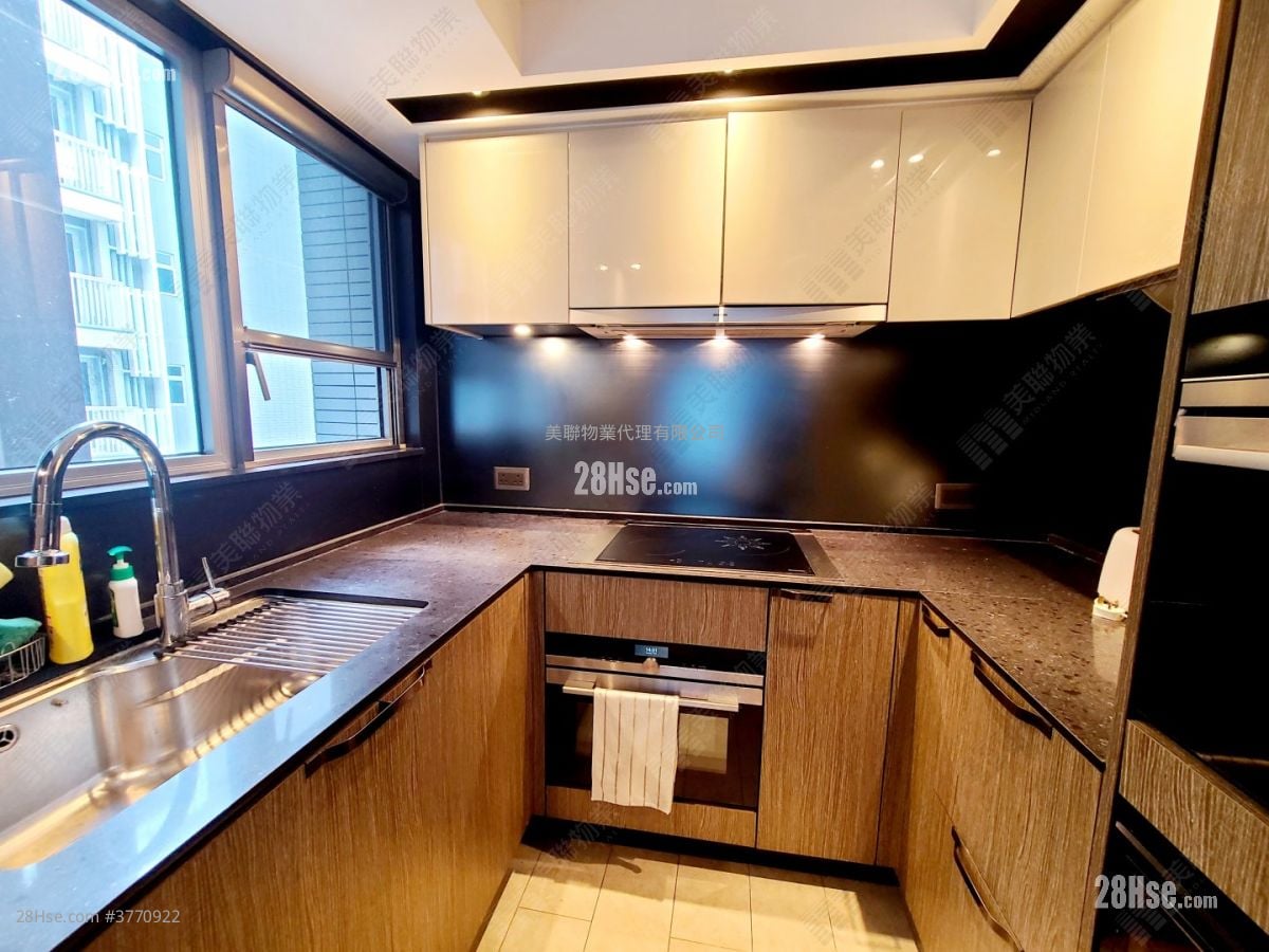 傲泷 售盘 3 房 , 3 浴室 1,162 平方尺