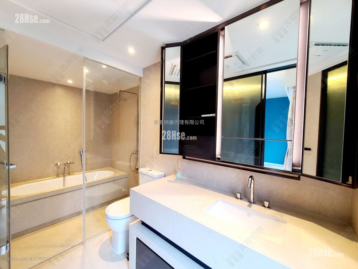 傲泷 售盘 3 房 , 3 浴室 1,162 平方尺