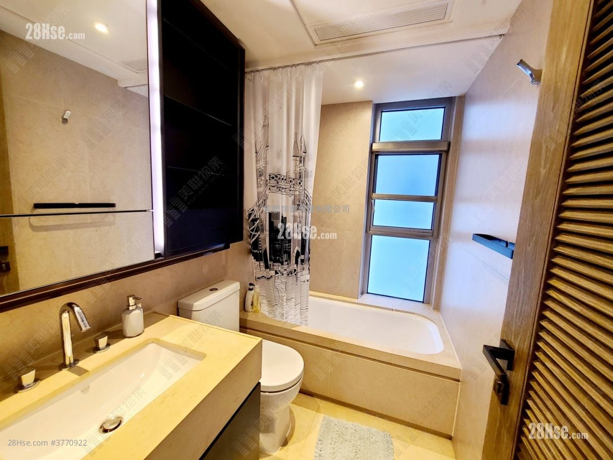 傲泷 售盘 3 房 , 3 浴室 1,162 平方尺