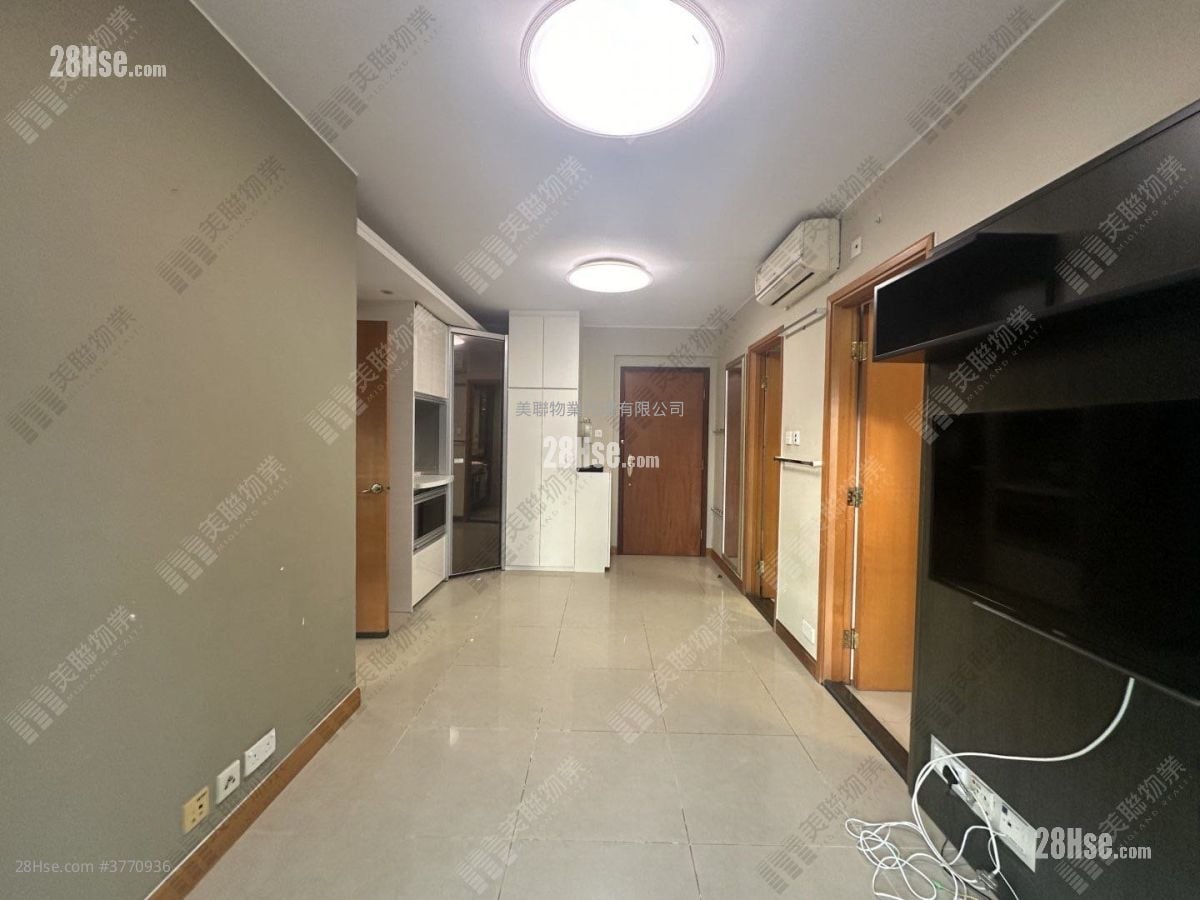 The Grandiose Sell 2 Bedrooms 439 ft²