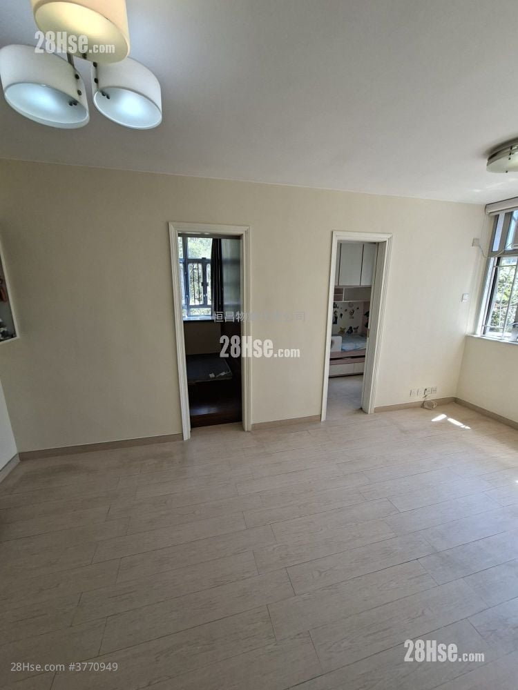 天马苑 售盘 2 房 415 平方尺