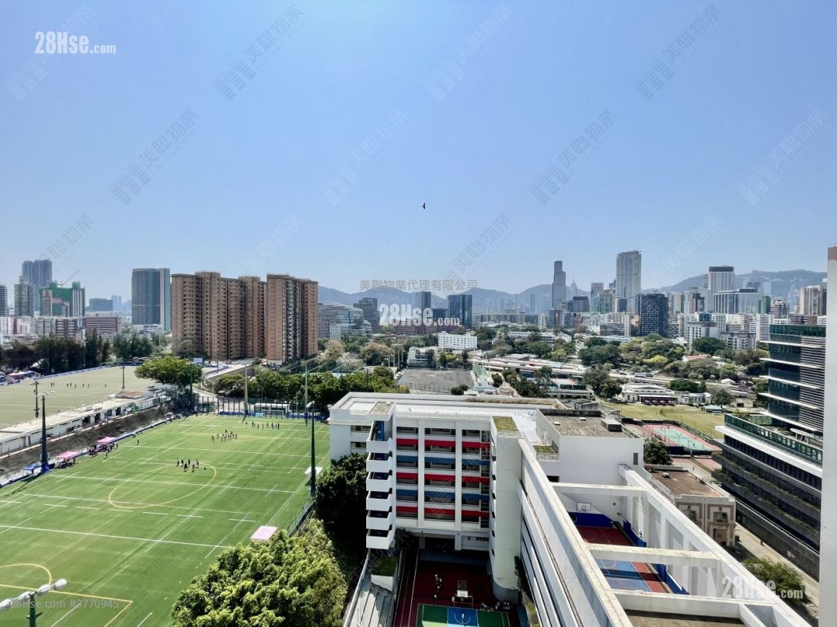 Parc Palais Sell 3 Bedrooms 1,074 ft²