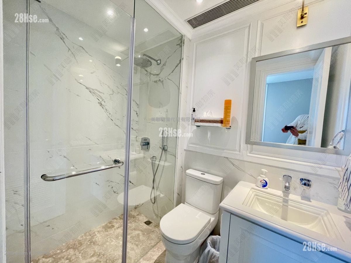 Parc Palais Sell 3 Bedrooms 1,074 ft²