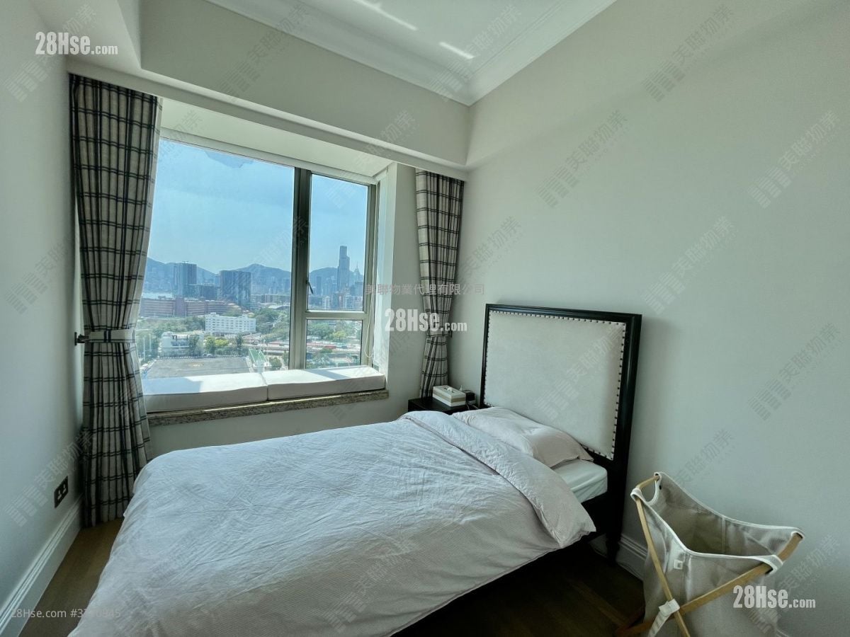 Parc Palais Sell 3 Bedrooms 1,074 ft²