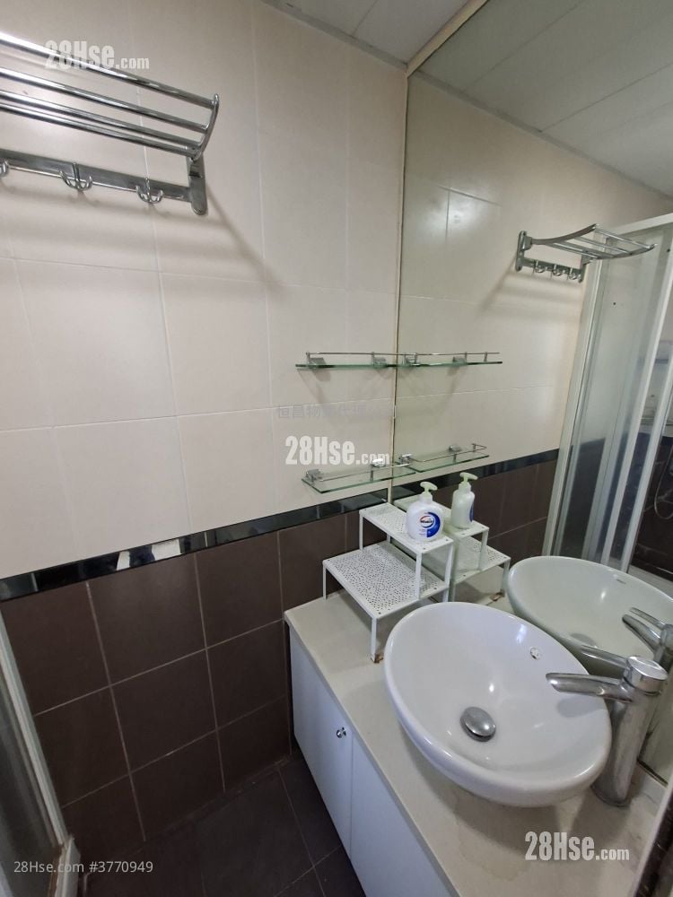 天马苑 售盘 2 房 415 平方尺