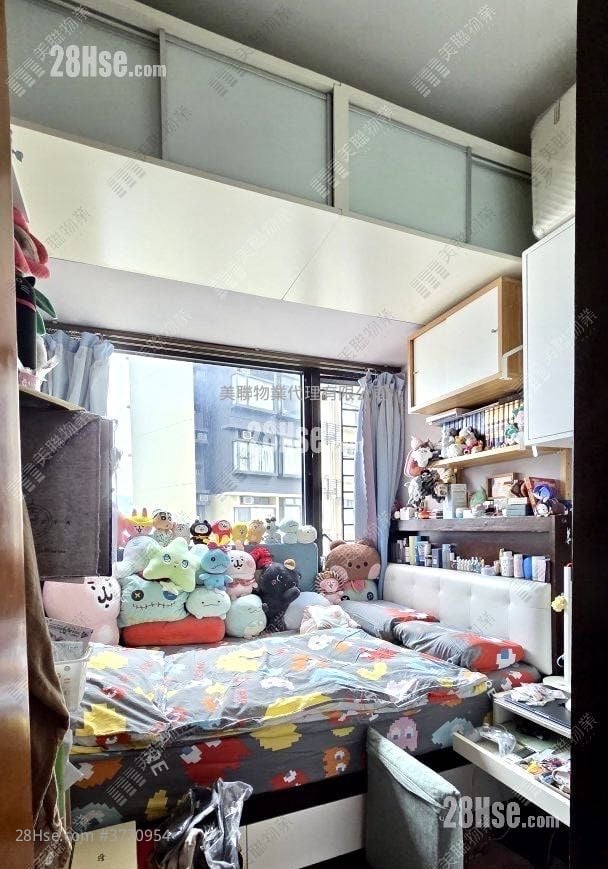 爵悦庭 售盘 3 房 716 平方尺