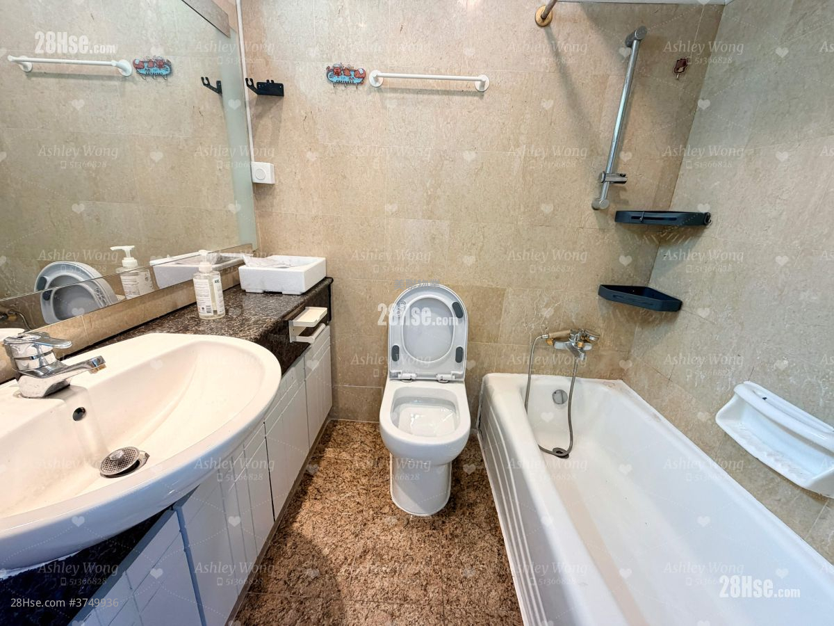 加州花園 租盤 3 房 , 2 浴室 1,016 平方呎