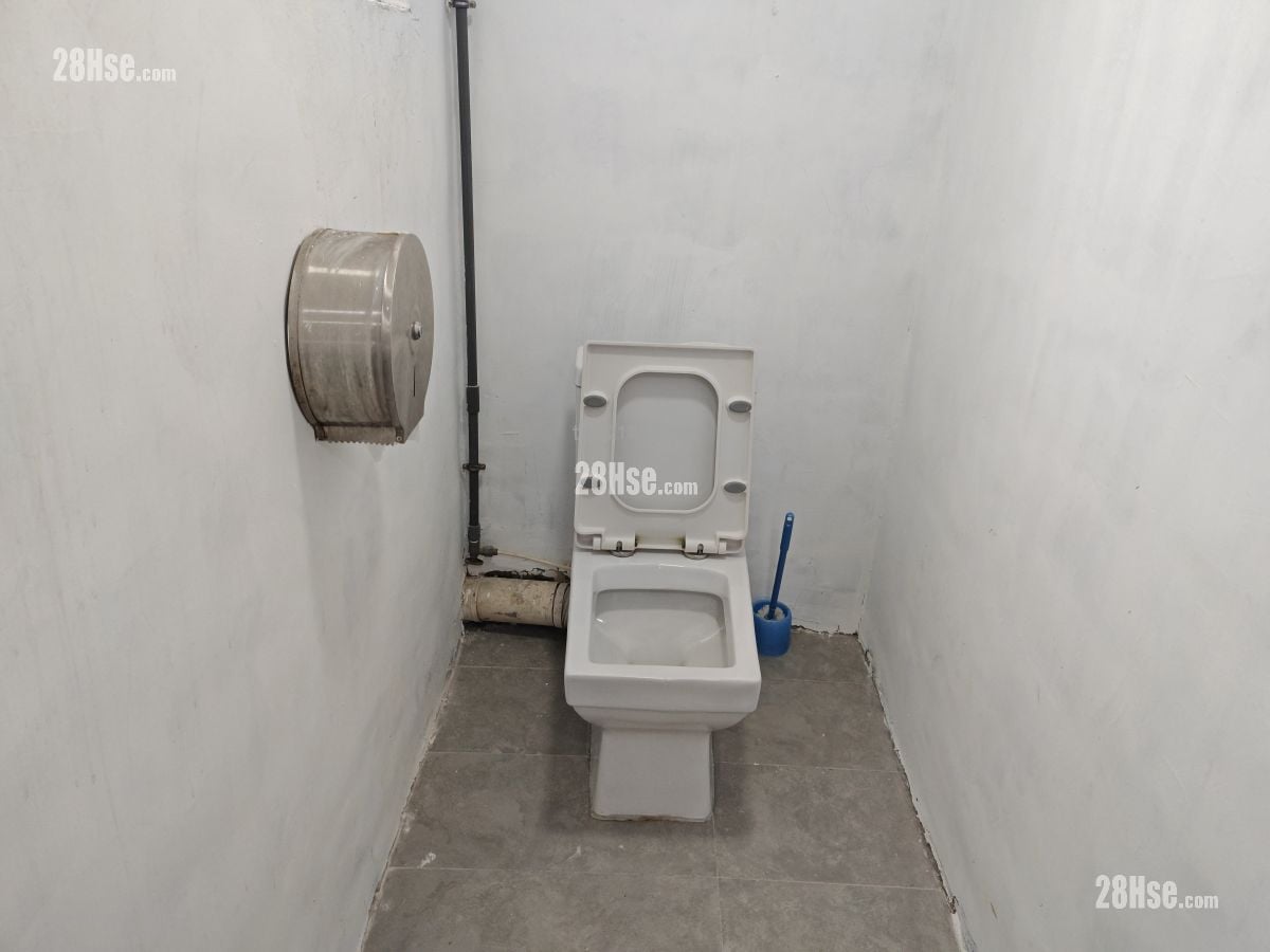 Chilcott Industrial Building Rental 1 Toilet