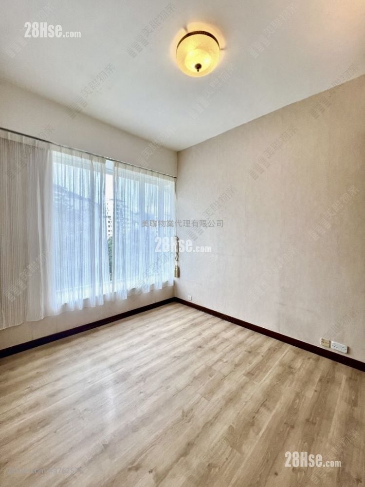 毕架山一号 售盘 3 房 1,058 平方尺